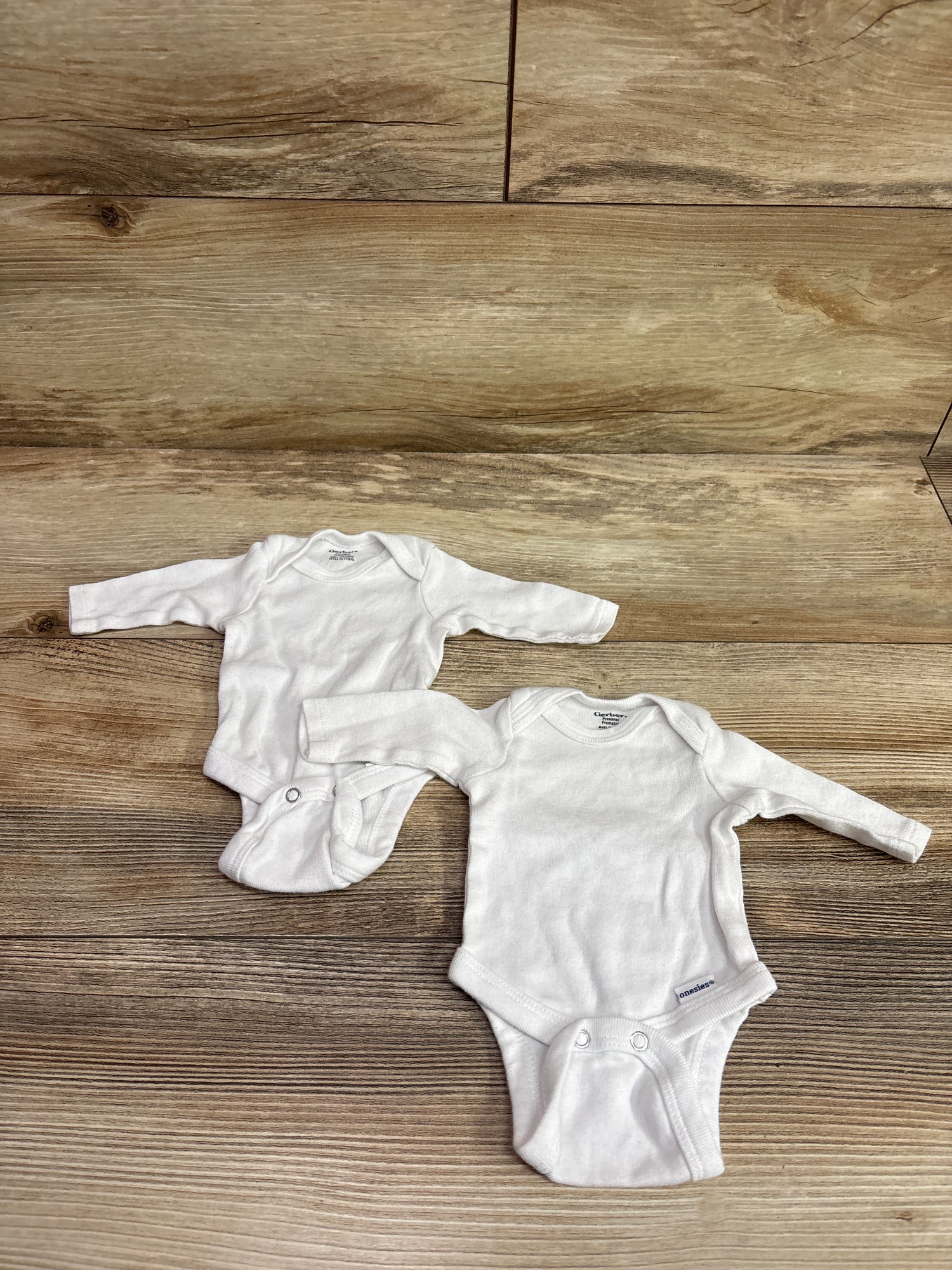 Gerber 2pk Long Sleeve Bodysuits White sz Preemie