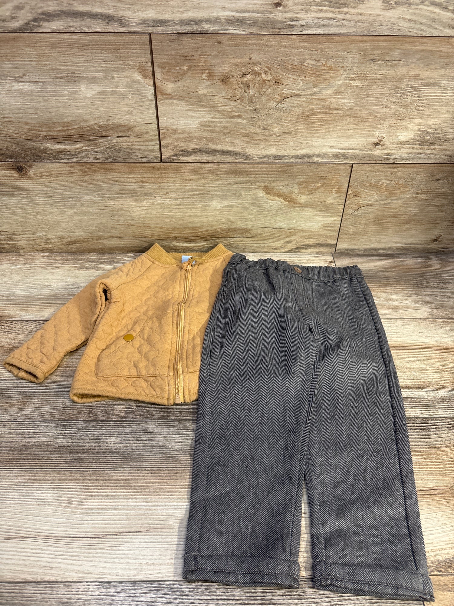 Little Lad 2pc Quilted Zip Up Jacket & Pants Set Tan sz 2T