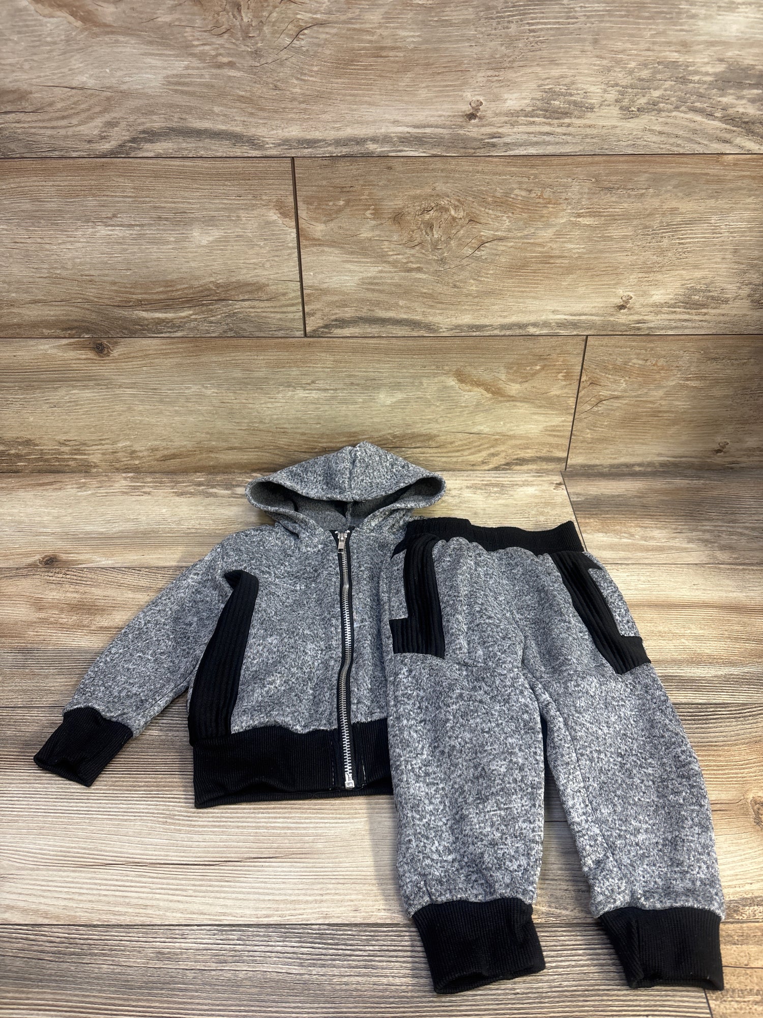 Encrypted 2pc Knit Zip-Up Hoodie & Joggers Set Grey sz 3T