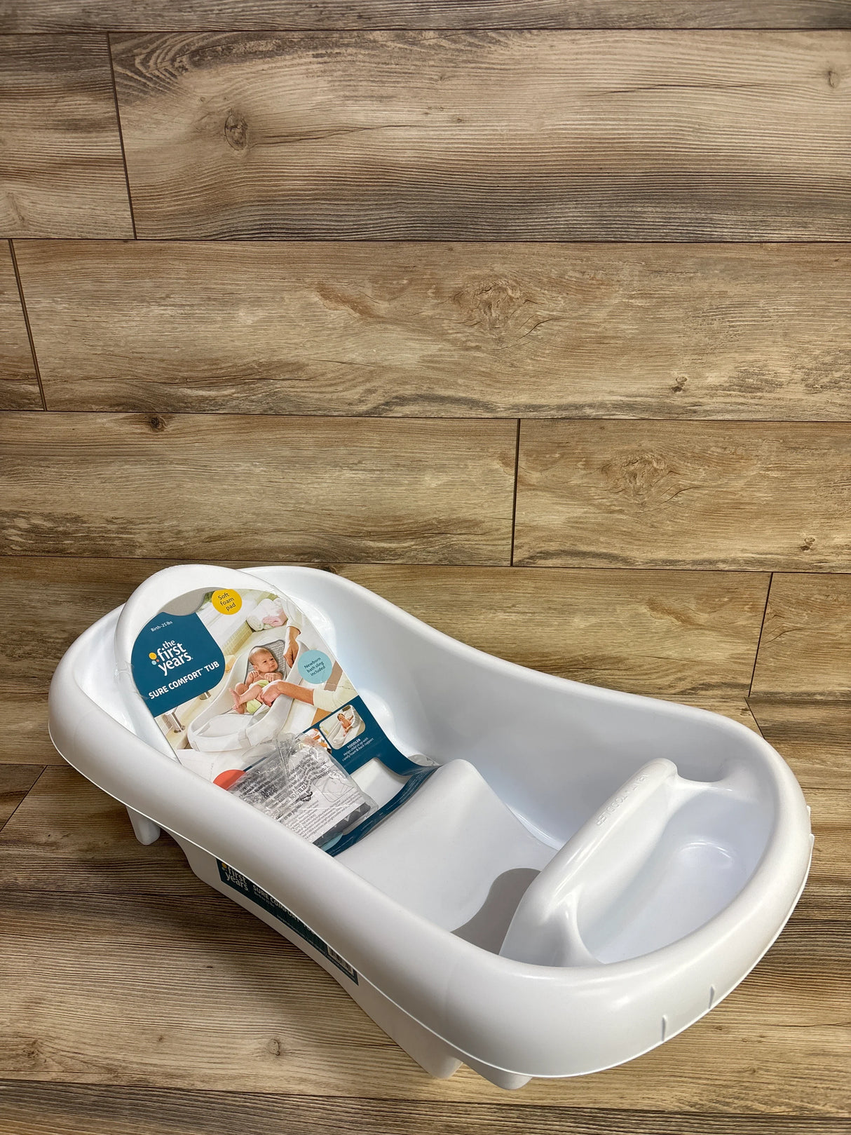 The First Years Sure Comfort Deluxe Newborn-to-Toddler Tub with Sling