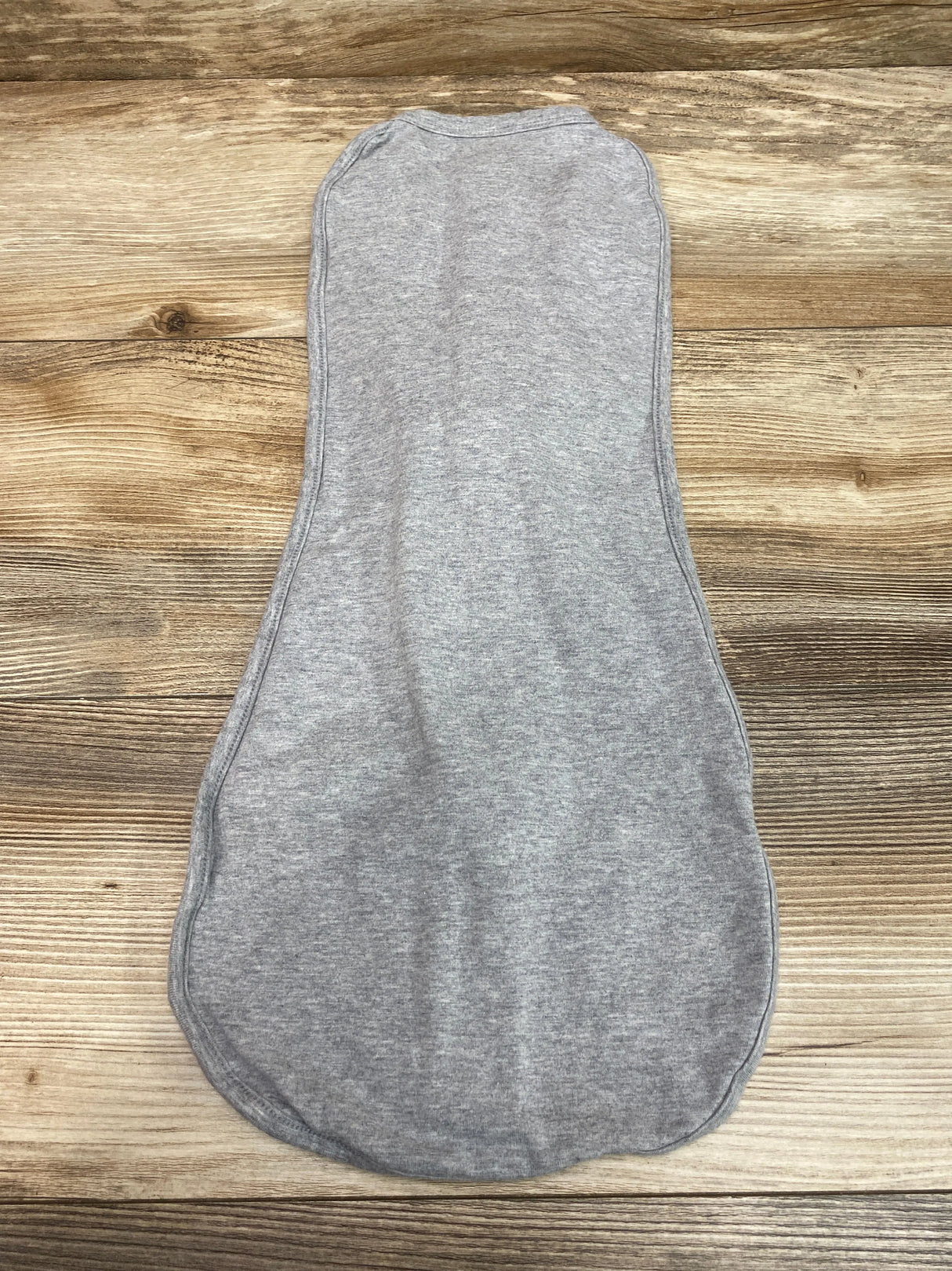 Comfort & Harmony Peanut Swaddle Grey sz 0-3m