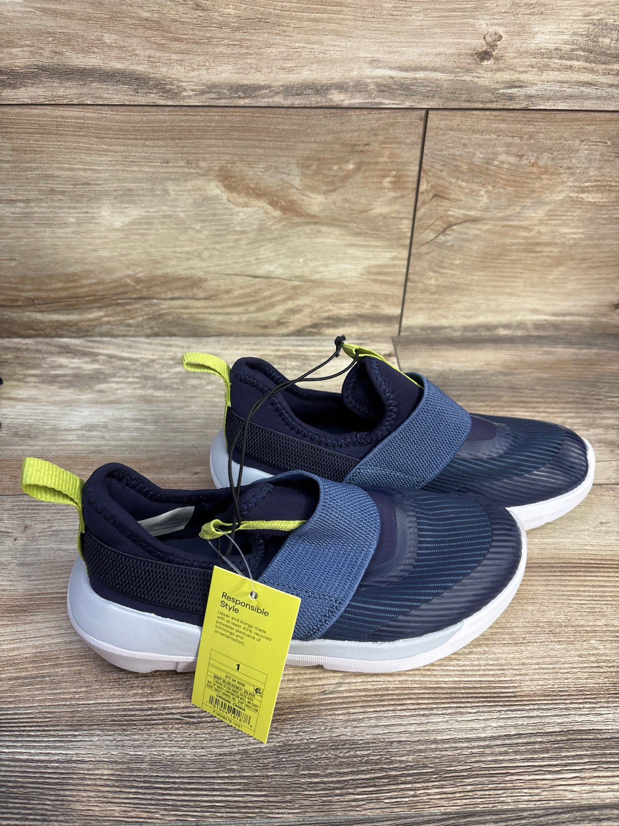 NEW All In Motion Silver Slip-On Sneakers Navy sz 1Y