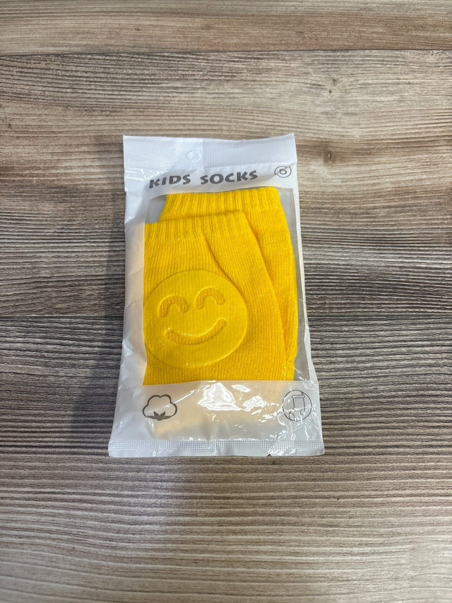 NEW Kids Socks 1pk Crawling Knee Pads/Sock Yellow - Me n Mommy To Be