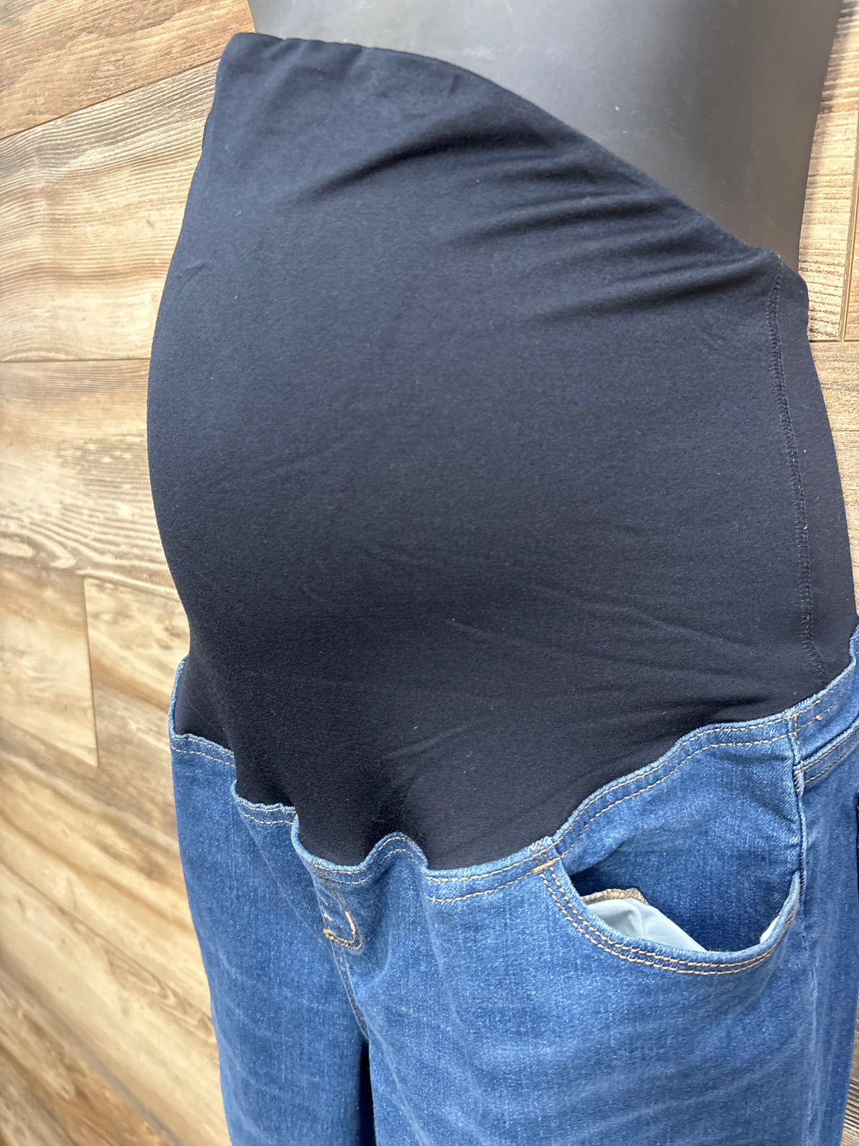 Isabel Maternity Crossover Panel Flare Jeans Blue sz Medium