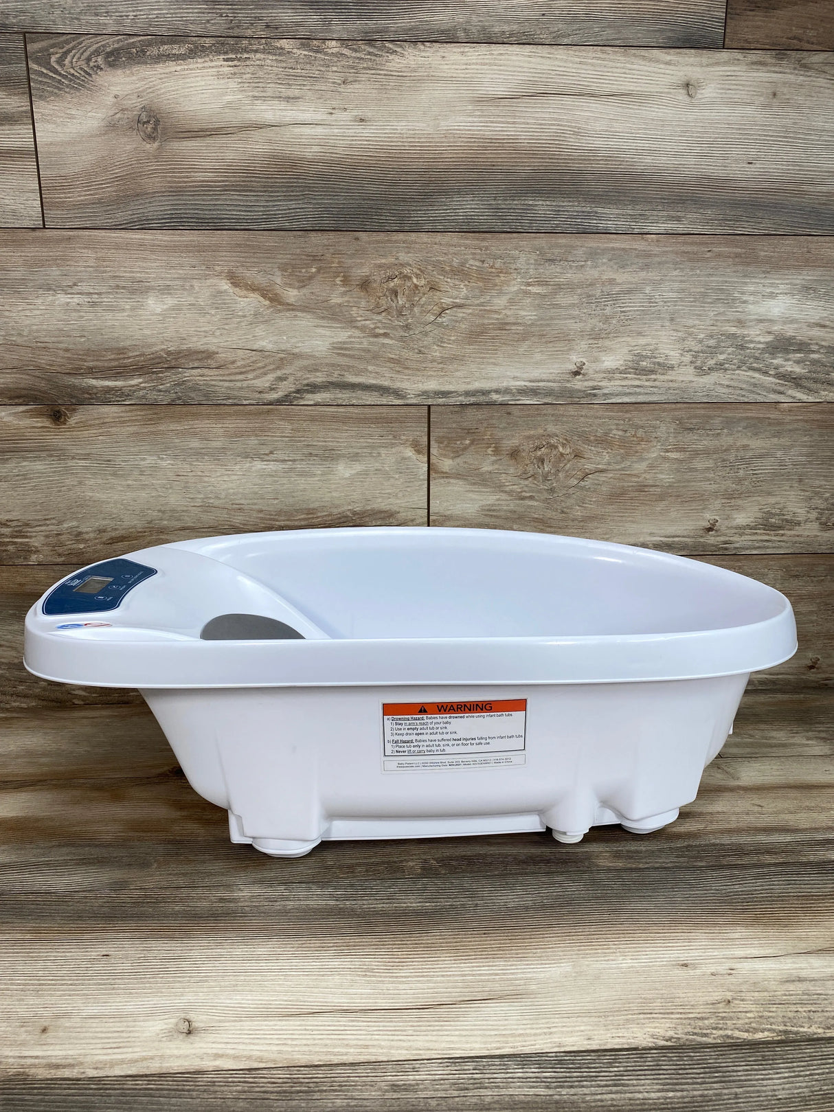 AquaScale 3-in-1 Digital Scale, Water Thermometer and Infant Tub