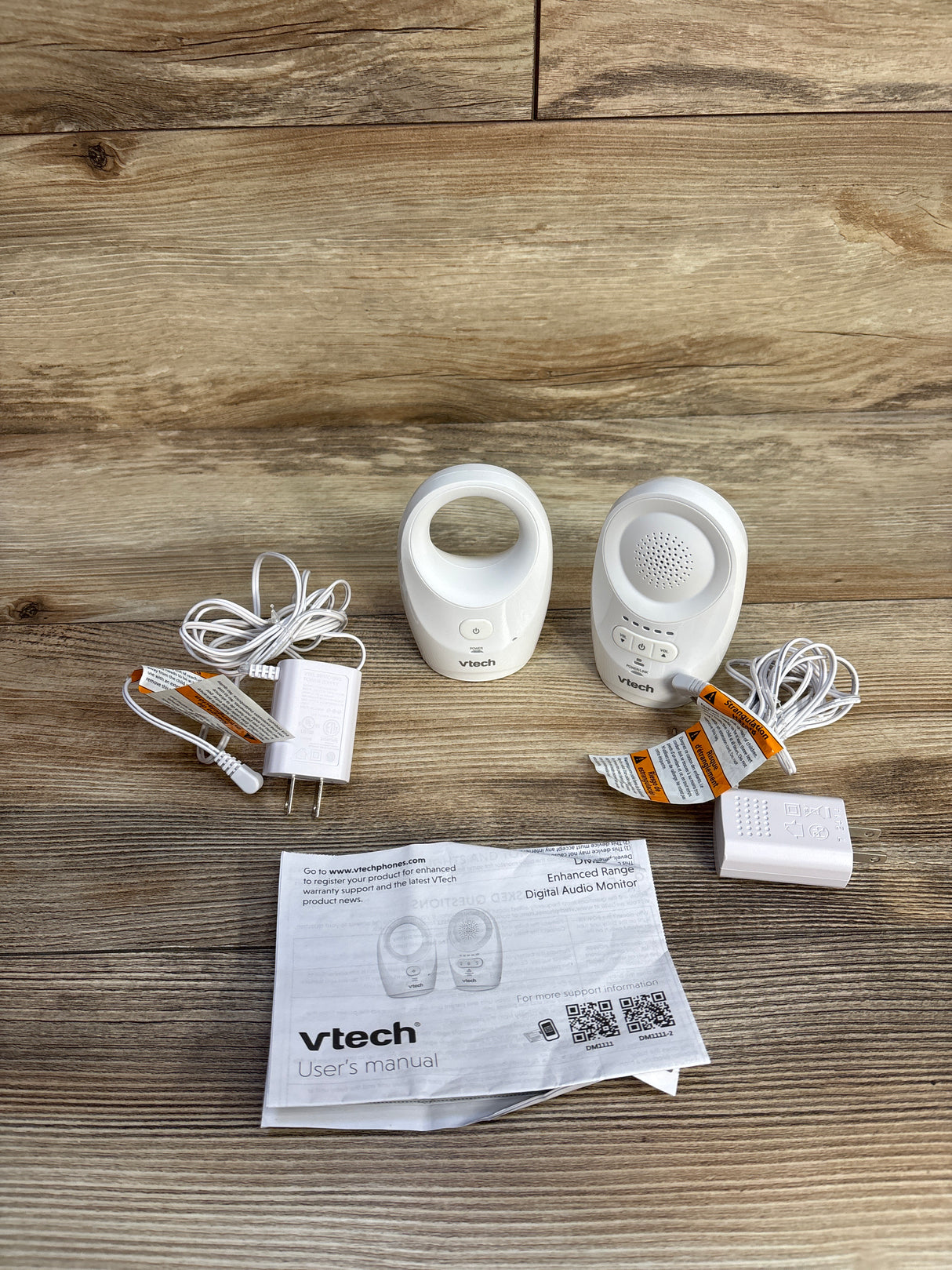 VTech Digital Audio Baby Monitor with 1 Parent Unit DM1111 White
