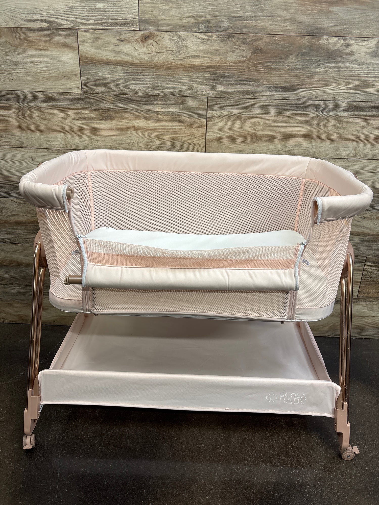 KOOLABABY Baby Bassinet Bedside Sleeper in Pink