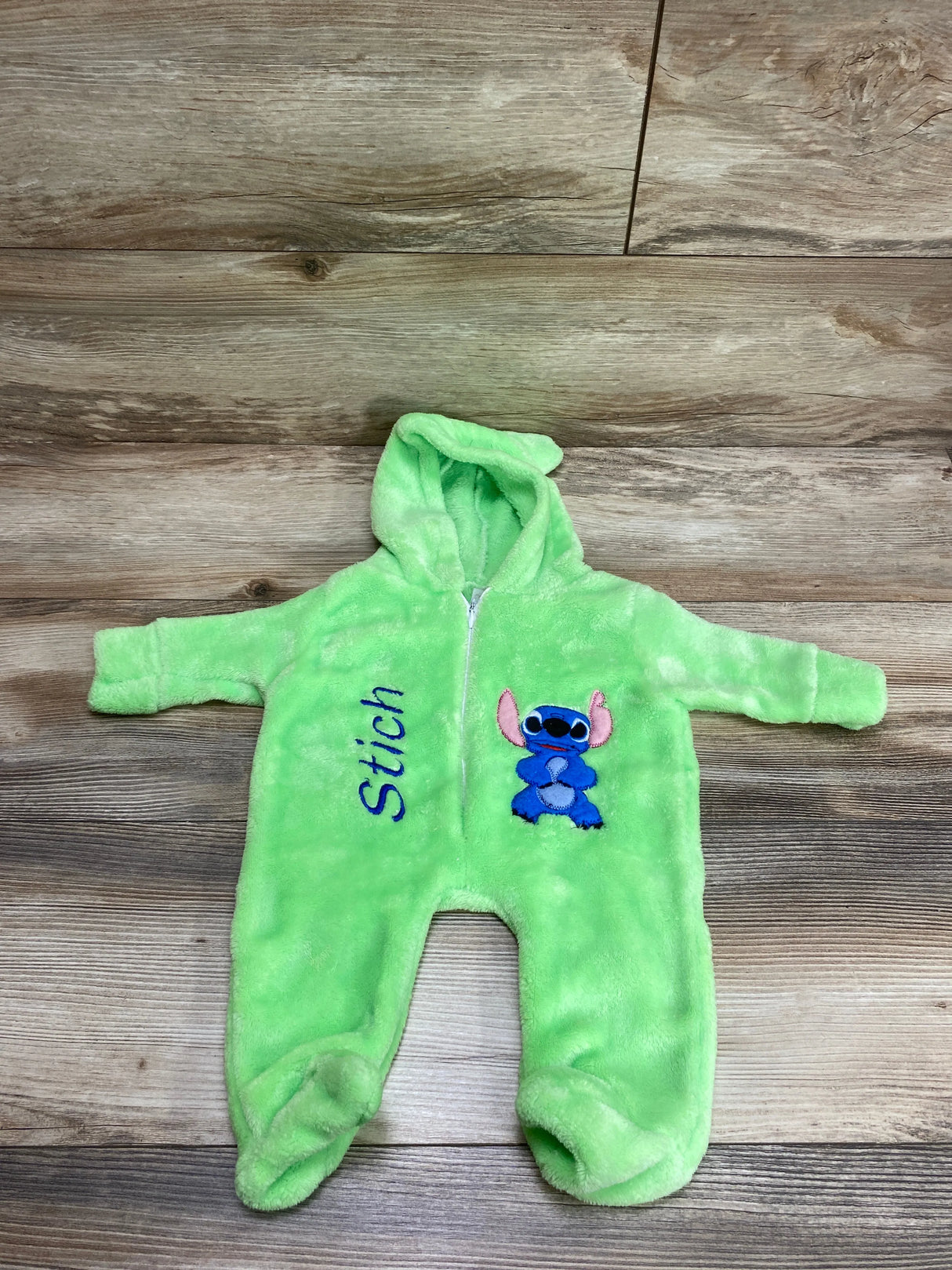 Stich Hooded Green Romper sz 0-3m