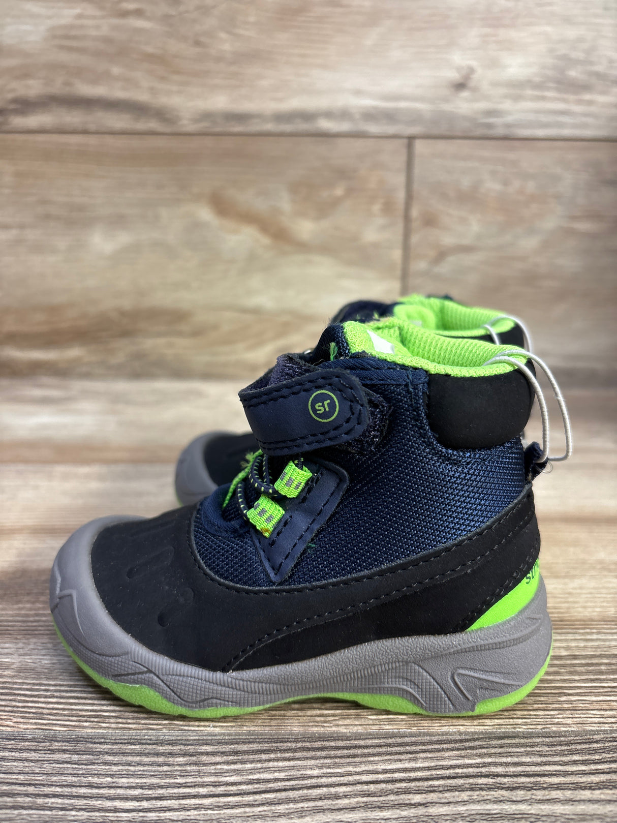 NEW Stride Rite 360 Girl's Nebraska Snow Boot Blue sz 5c