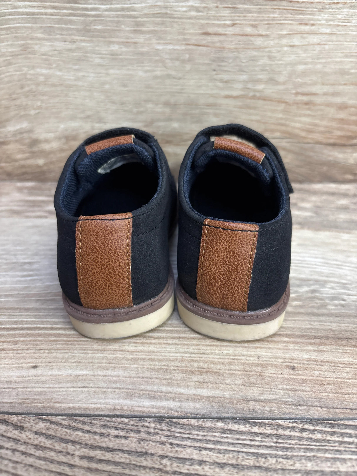 Max + Jake Lil Otto Casual Shoes sz 5c - Me n Mommy To Be