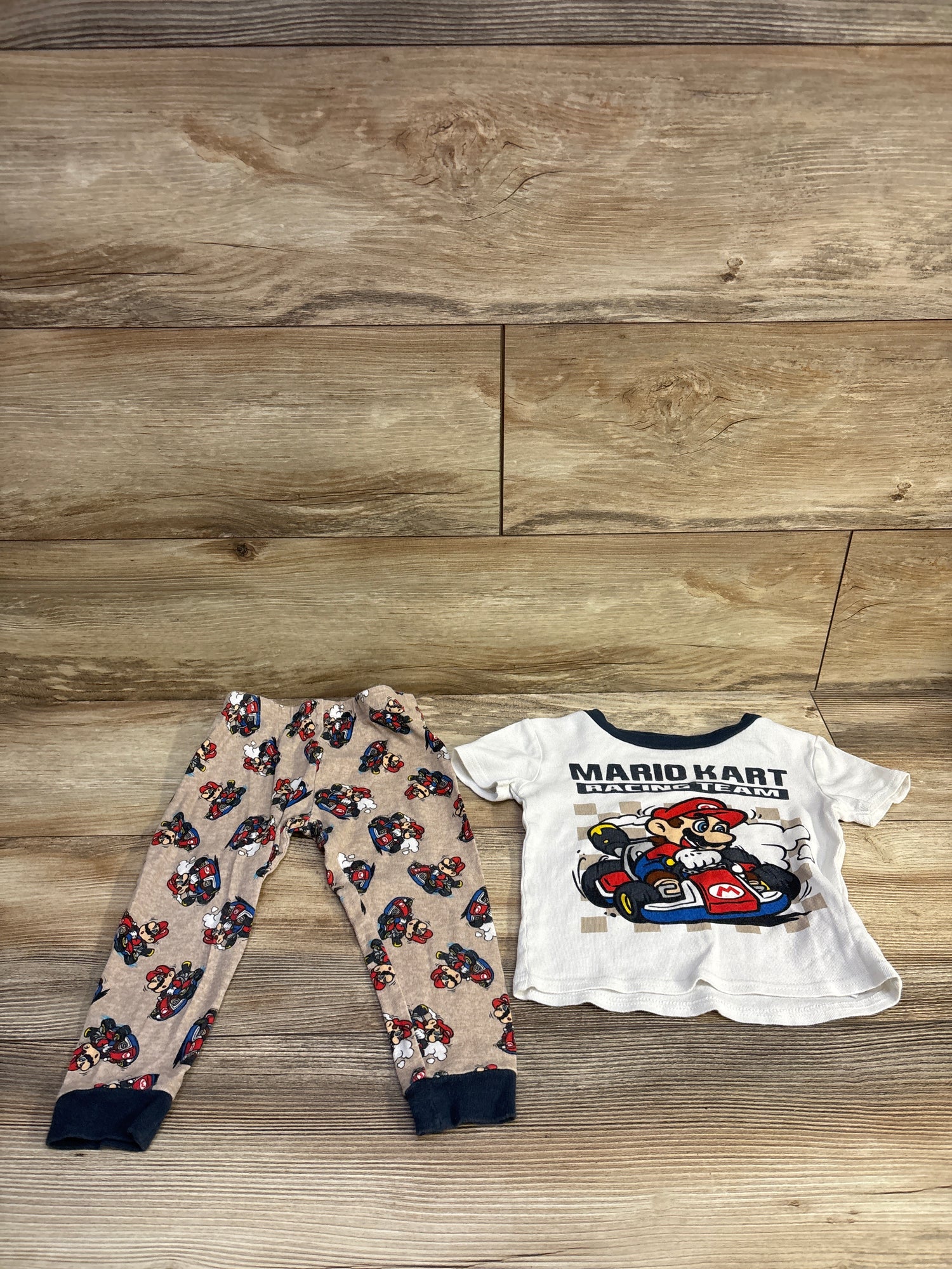 Mario Kart 2pc Pajama Set Ivory sz 3T