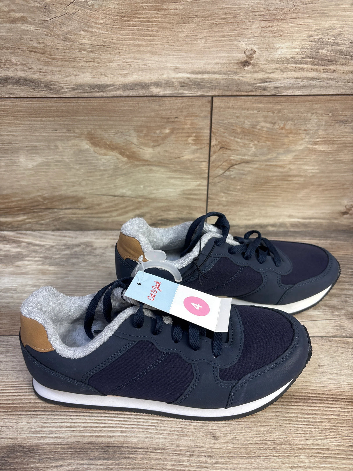 NEW Cat & Jack Jax Sneakers Blue sz 4Y