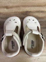 STQ KIDS Wide Toe Box Mary Jane Dress Shoes White sz 6c