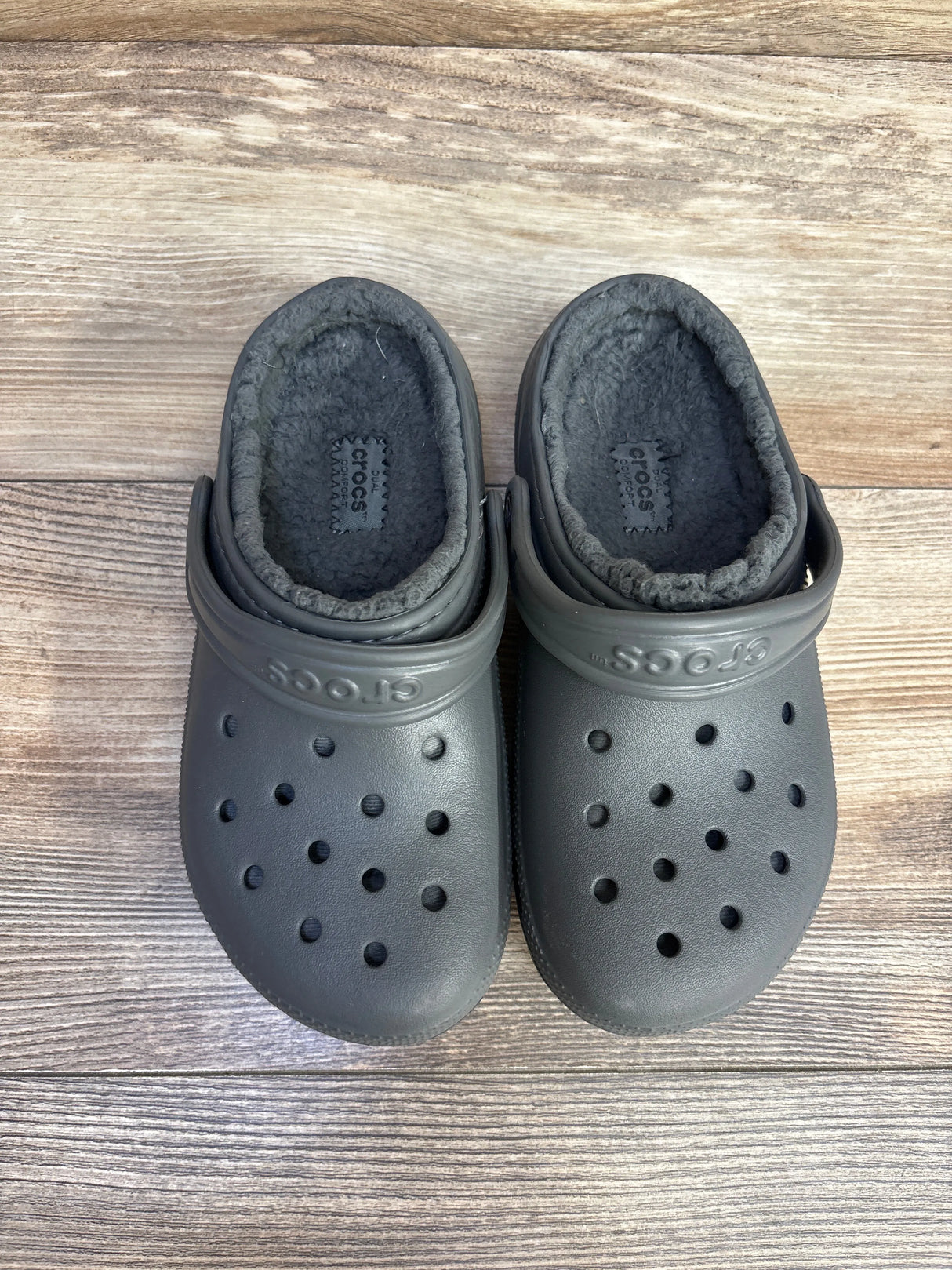 Crocs Classic Lined Clogs Grey sz 2Y