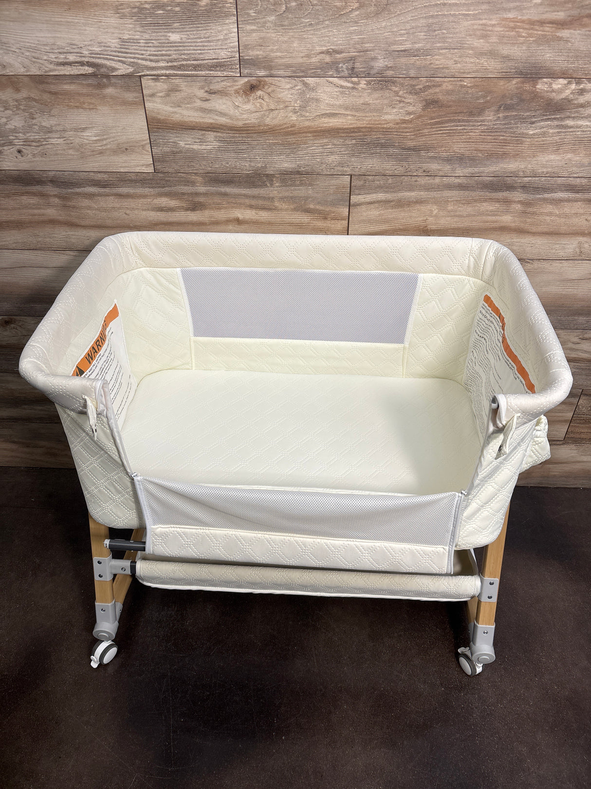 HARPPA Cuddly 3 in 1 Bassinet with Detachable Changing Station, Cream