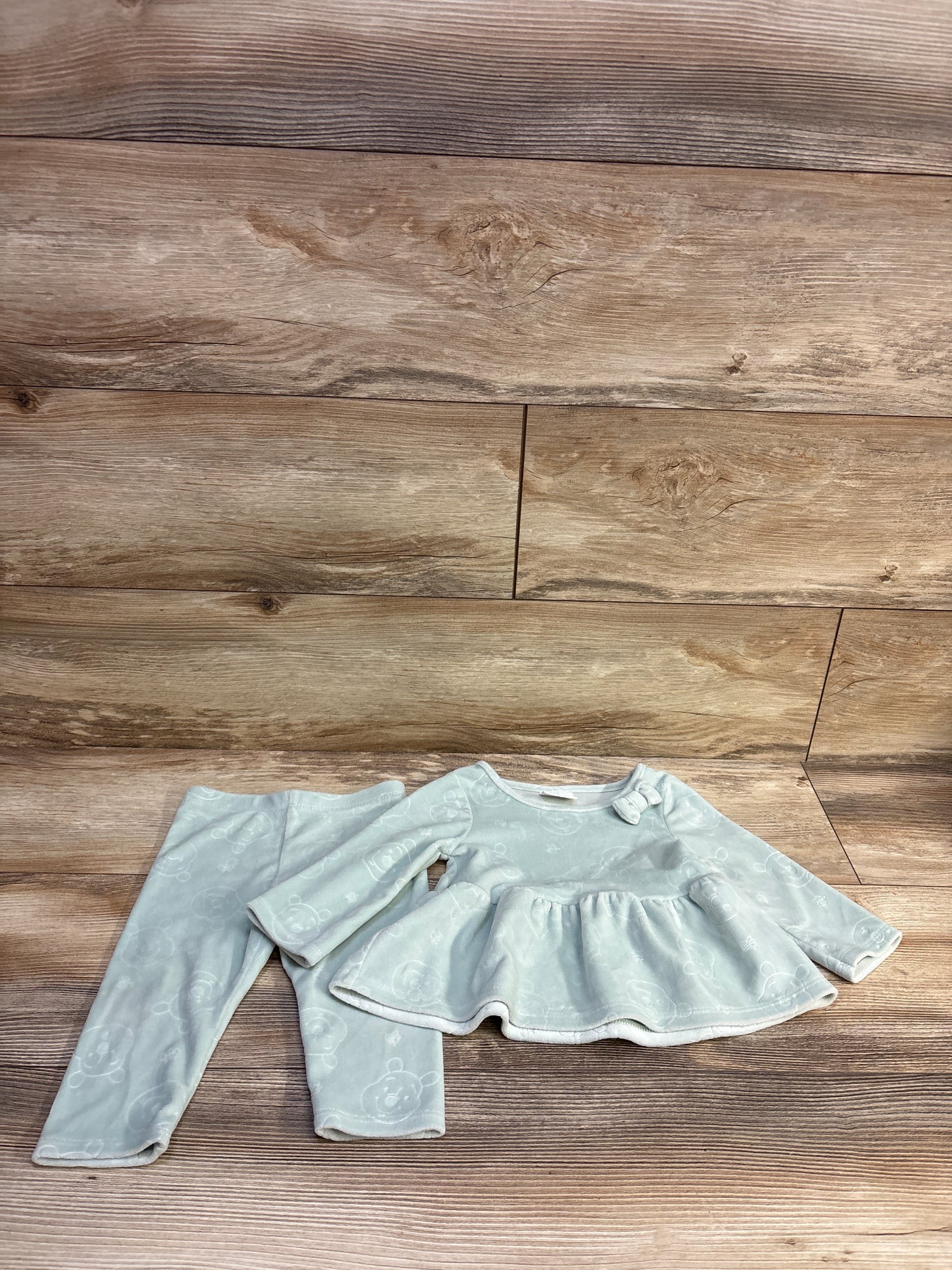 Jumping Beans x Disney Winnie The Pooh 2pc Velour Set Mint Green sz 12m