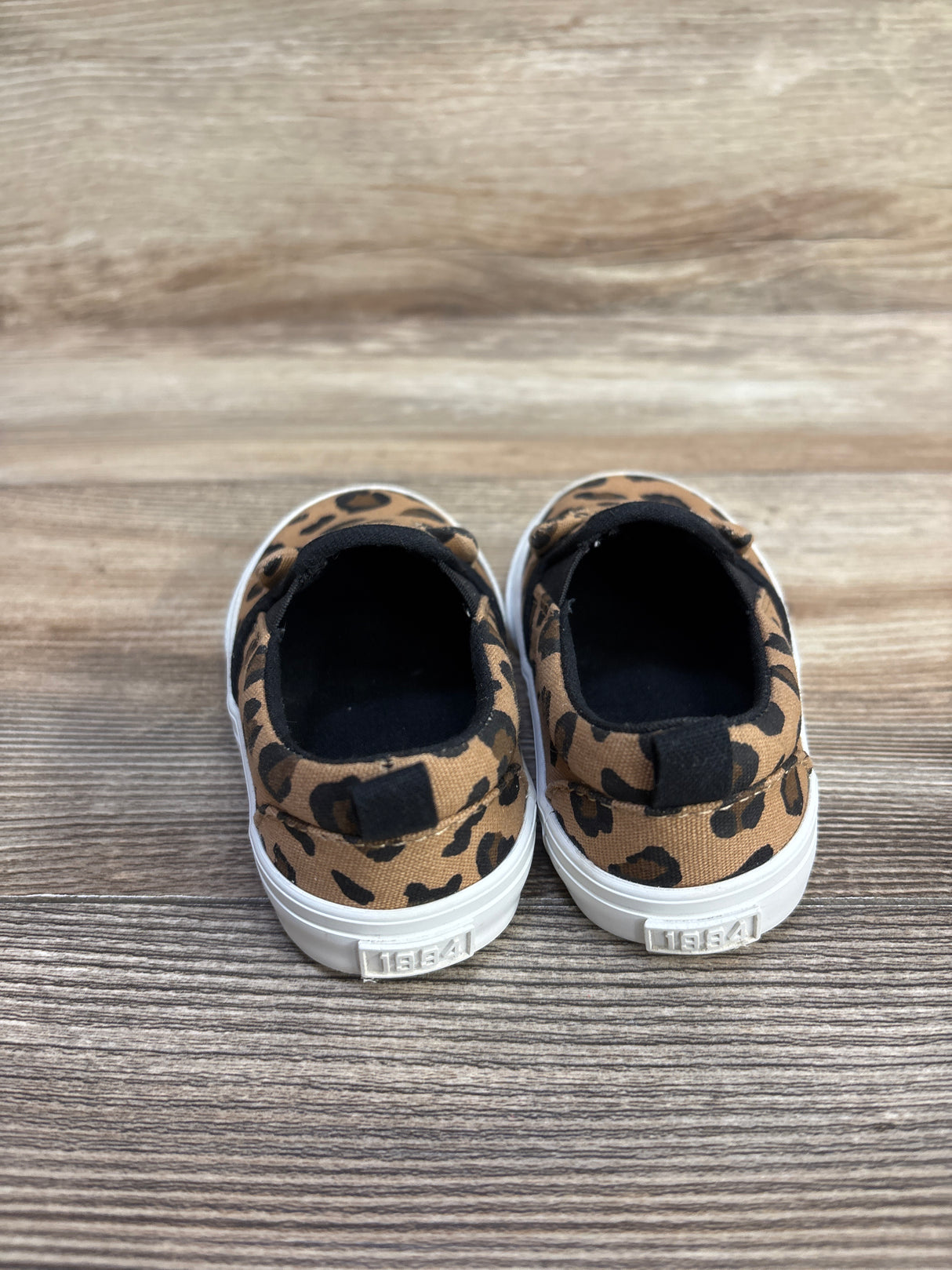 Old Navy Leopard Print Canvas Slip-On Sneakers, Brown sz 5c