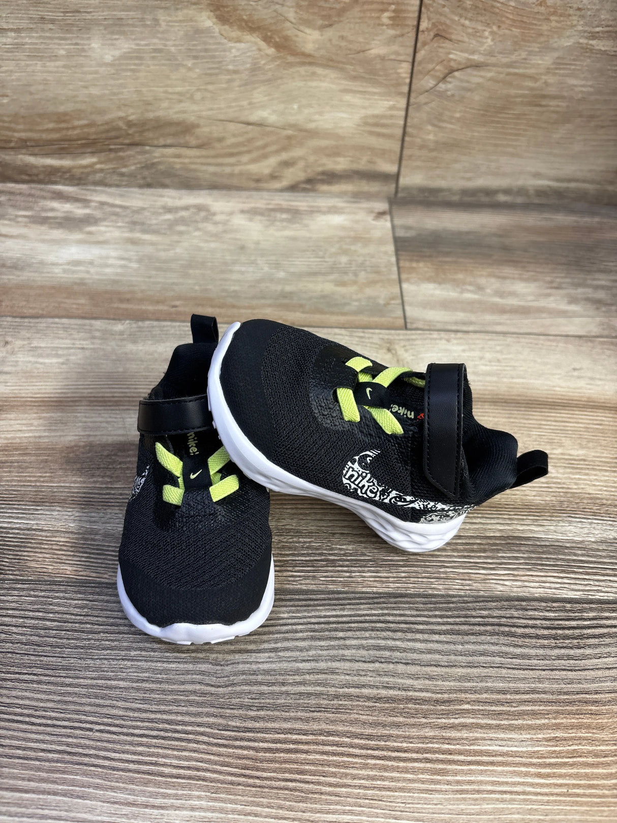Nike Revolution 6 Next Nature JP TD 'Doodles' Sneakers sz 4c
