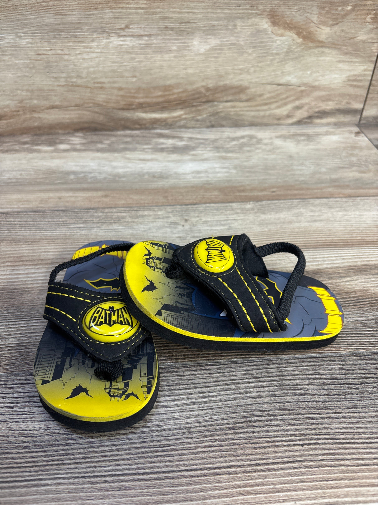 Batman Light Up Flip Flop Sandals Black sz 7-8c