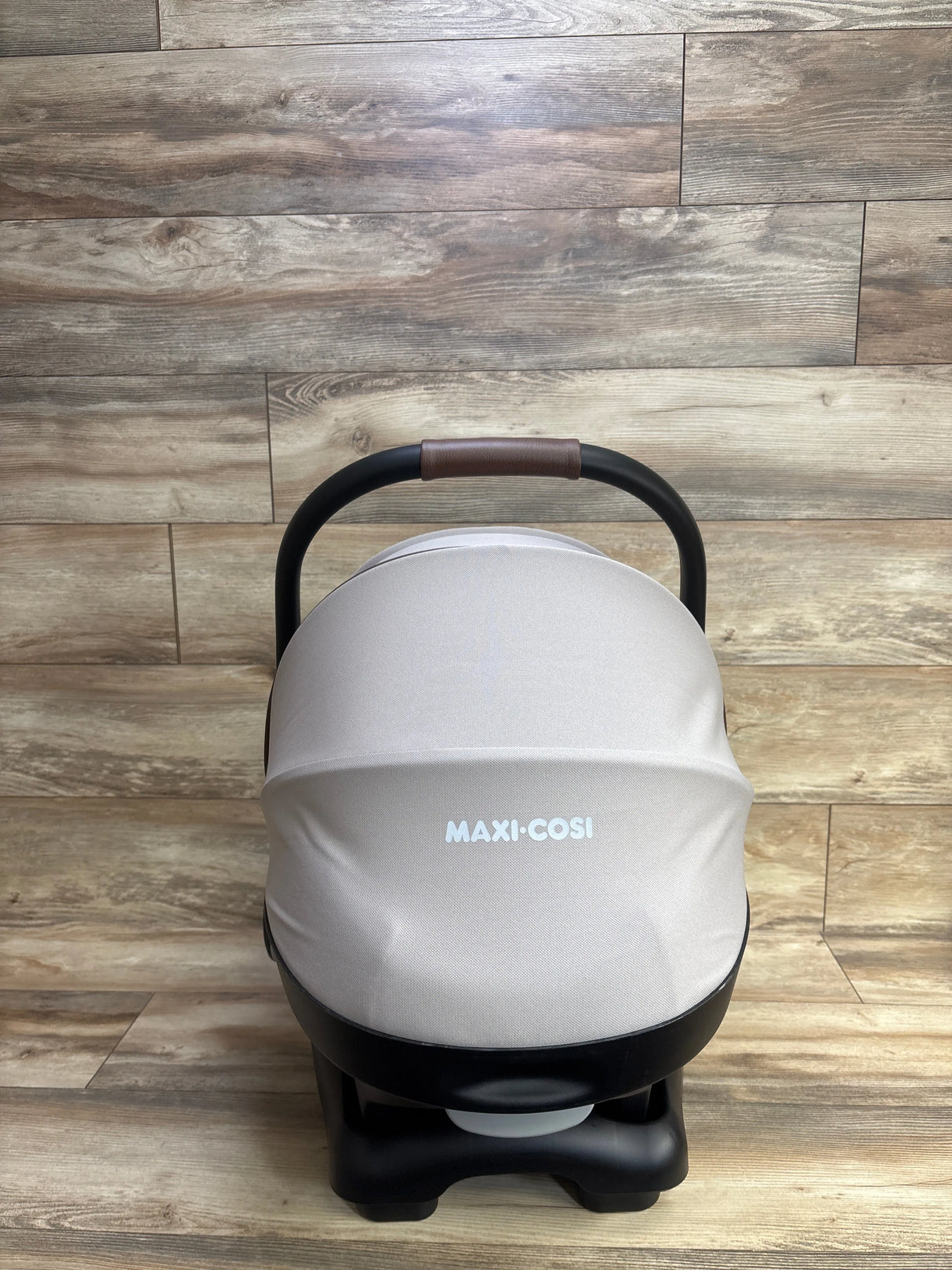 Maxi-Cosi Mico Luxe Infant Car Seat with Base in New Hope Tan