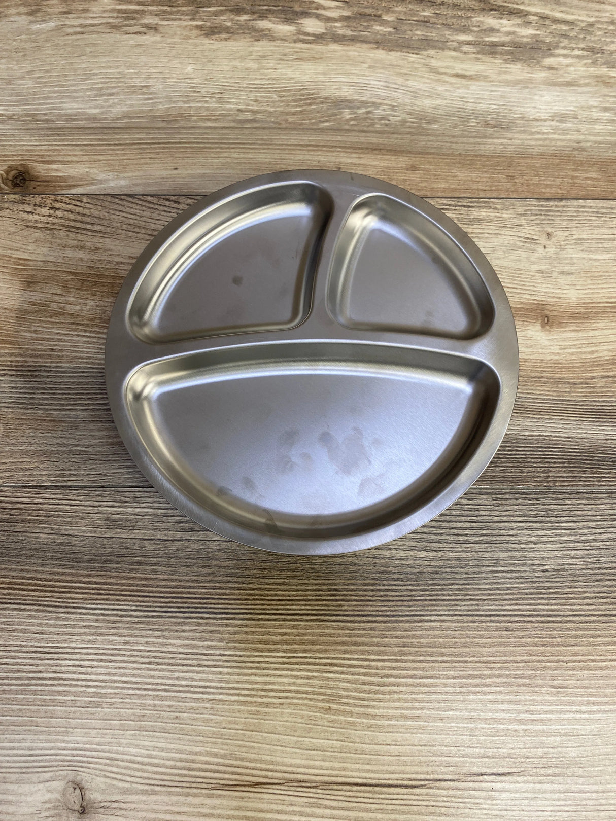 Avanchy Baby Stainless Steel Divided Plate with Suction - Me n Mommy To Be