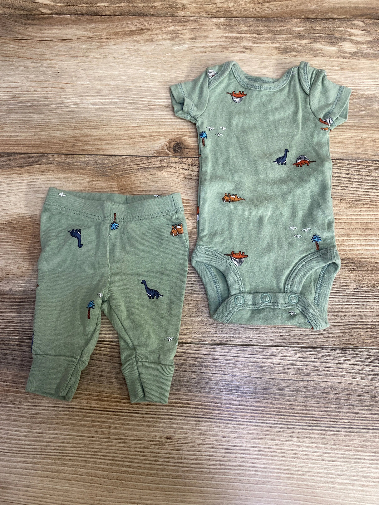 Carter's 2pc Dinosaur Bodysuit & Pants Green sz Preemie
