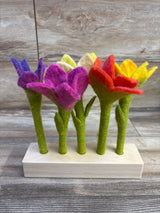 Loveevery Felt Flowers in a Row