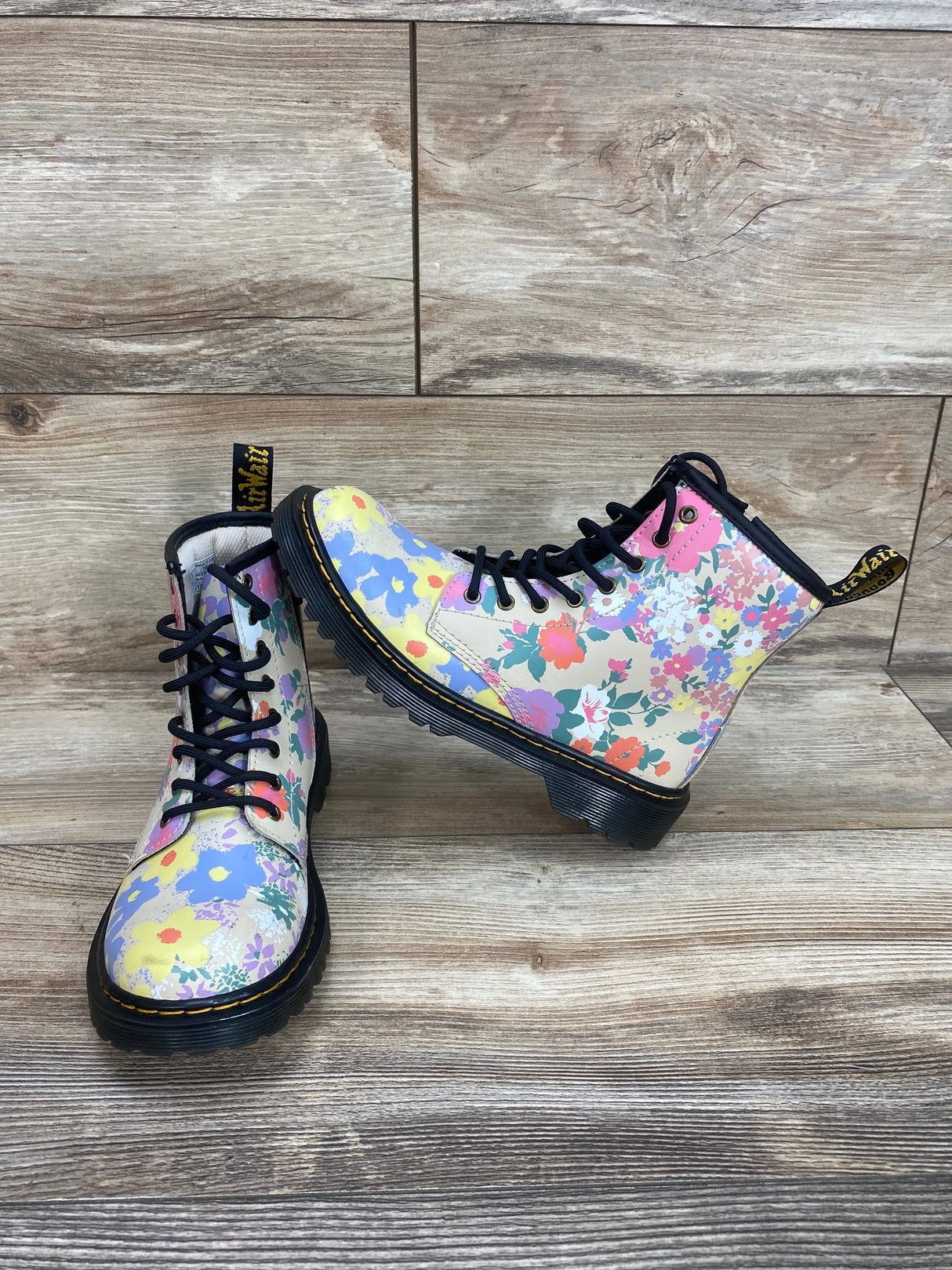 Dr. Martens Kids 1460 Floral Print Lace-Up Boots Sz 3Y