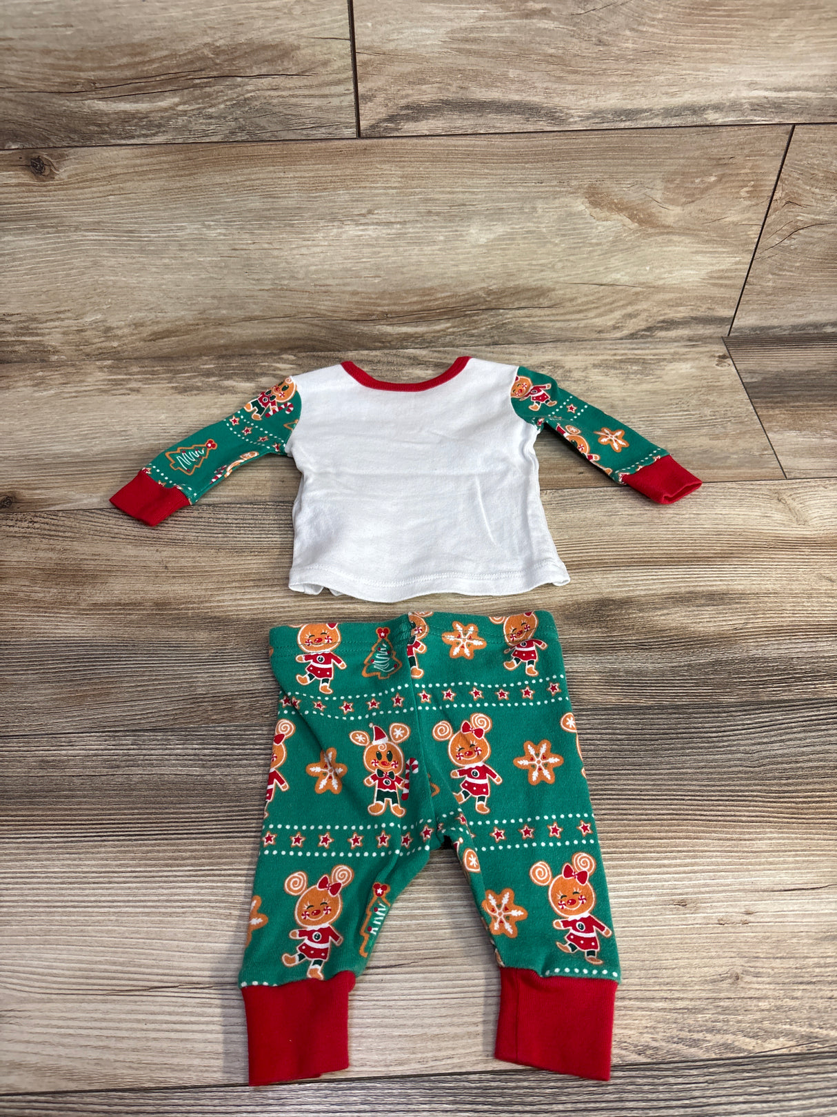 Disney Baby Store 2pc  Christmas Oh Snap Pajama Set White sz 3-6m