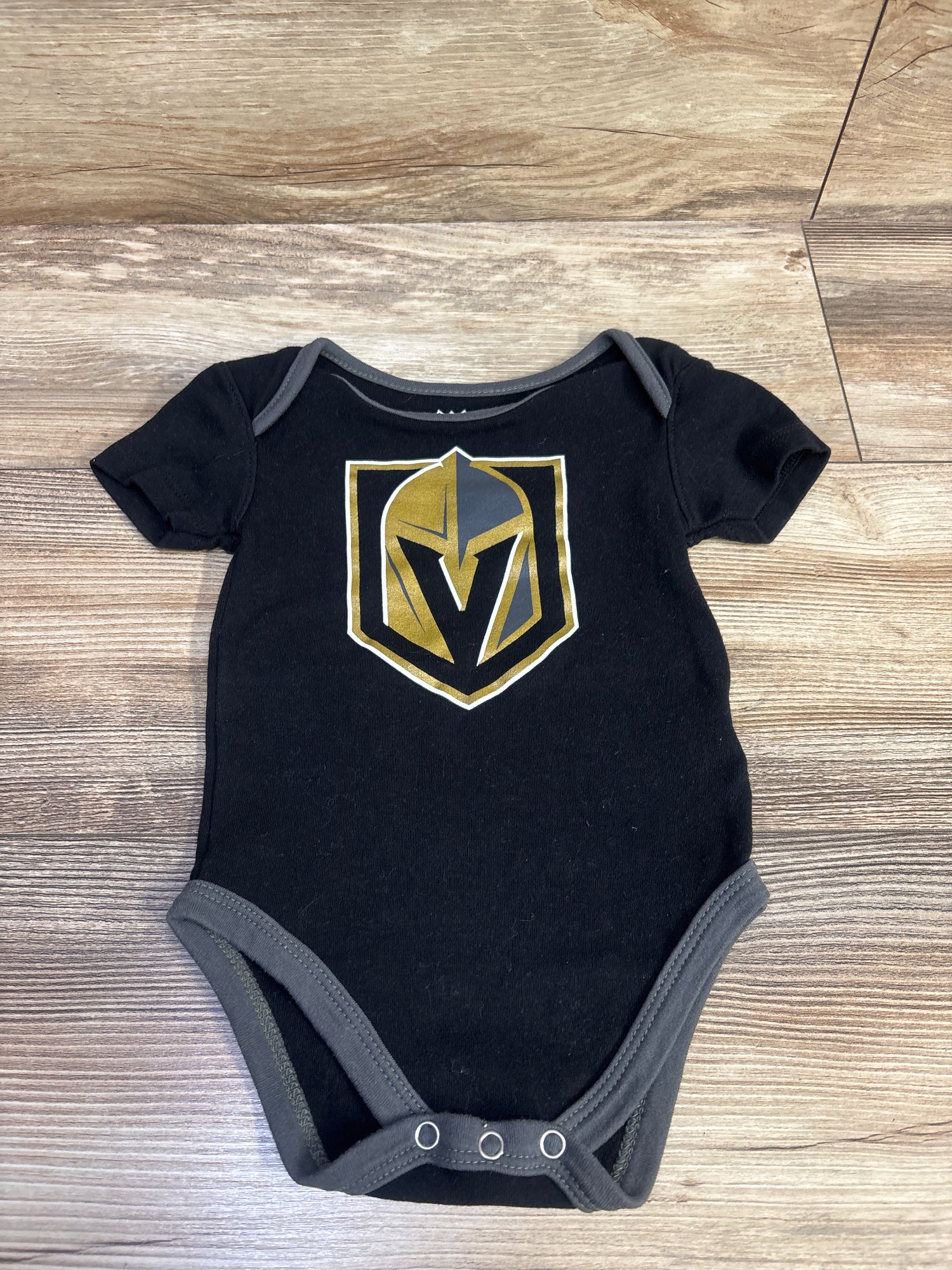 NHL Golden Knights Bodysuit Black sz 6-9m
