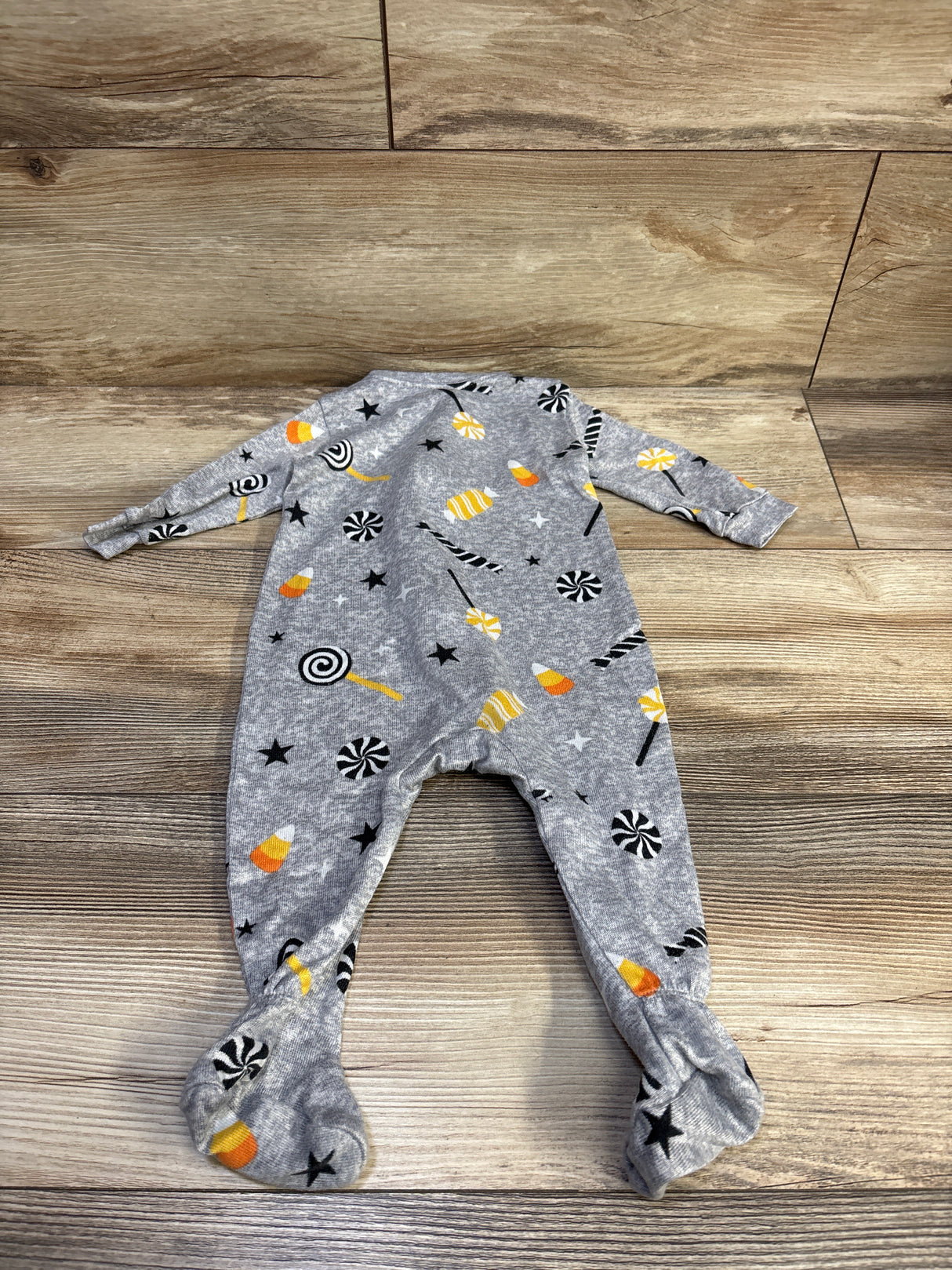 Way To Celebrate! Halloween Candy Sleeper Grey sz 6-9m