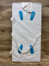 Munchkin Secure Grip Waterproof Diaper Changing Pad White
