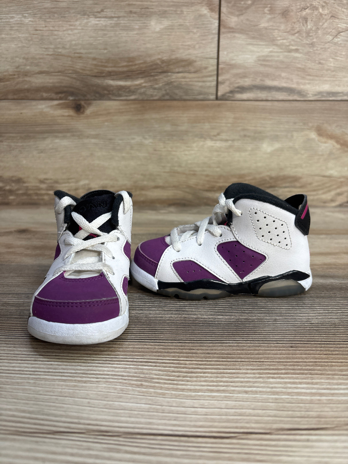 Jordan 6 Retro TD 'Vivid Pink' Sneakers sz 7c
