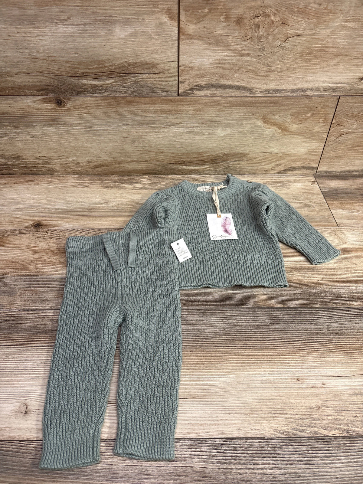 New Me n Mommy To Be 2pc knit sweater and pants set in green for infants size 3-6m