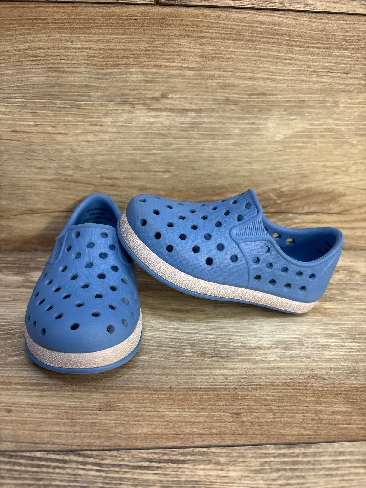 Cat & Jack Jese Slip-On Apparel Water Shoes Blue sz 5c - Me n Mommy To Be