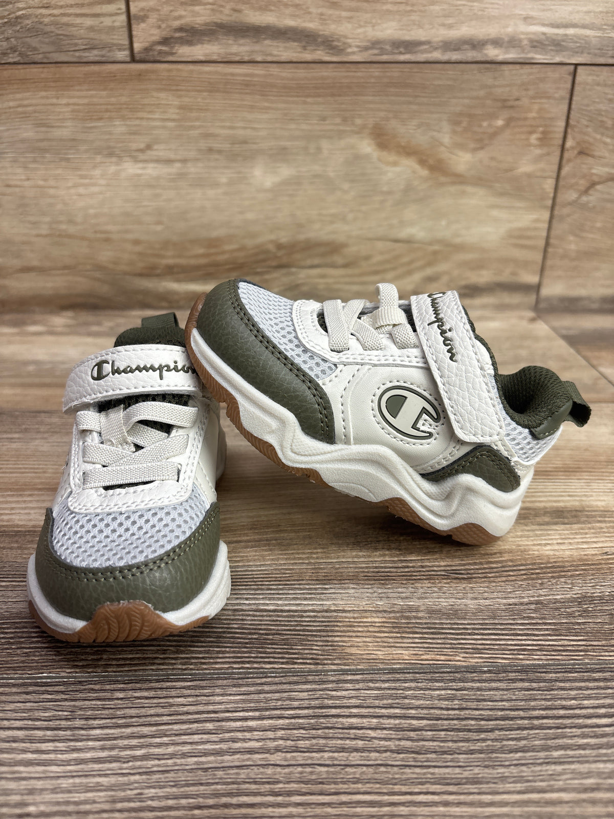Champion Hyper V2 Next Sneakers Green sz 5c