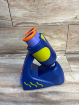 Side view of GeoSafari Jr. Talking Kids Microscope showcasing dual purple eyepieces with orange rims and yellow accent panels on wood background