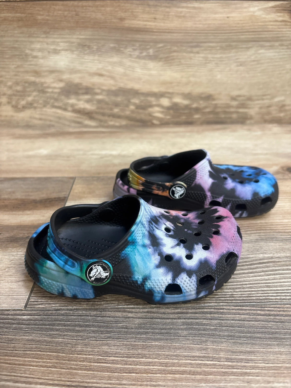 Crocs Classic Tie Dye Clogs Black sz 10c - Me n Mommy To Be