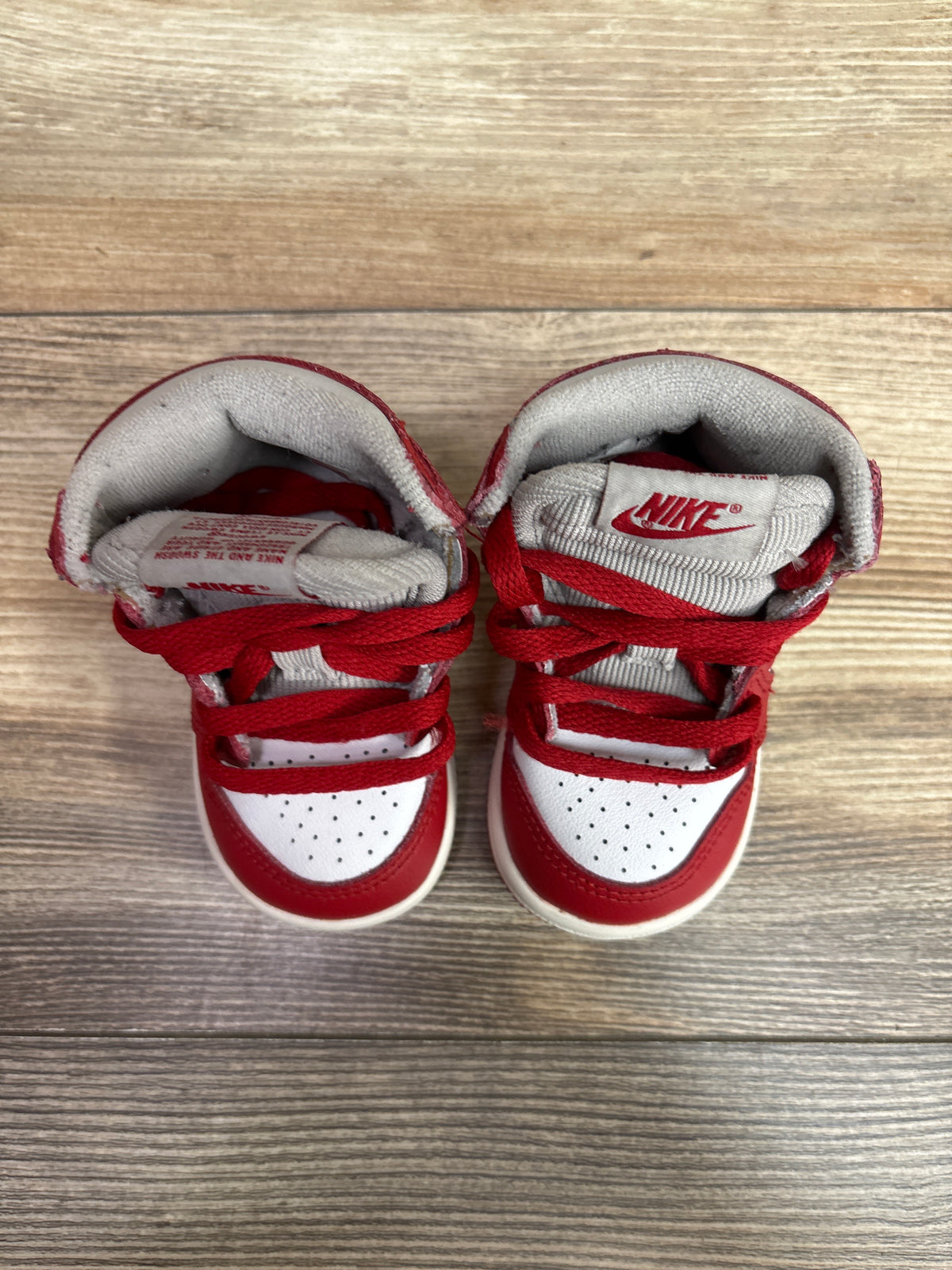Air Jordan 1 High Retro OG 'Newstalgia Chenille' Sneakers sz 4c