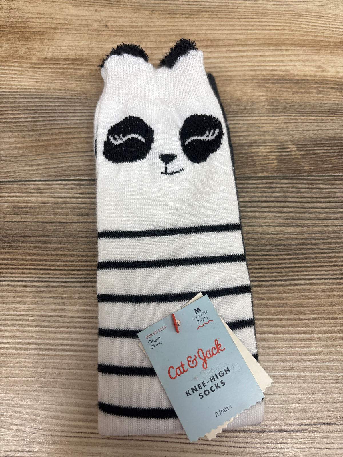 NEW Cat & Jack Knee-High Socks Panda/Grey 2pk sz Medium 9c-2.5Y