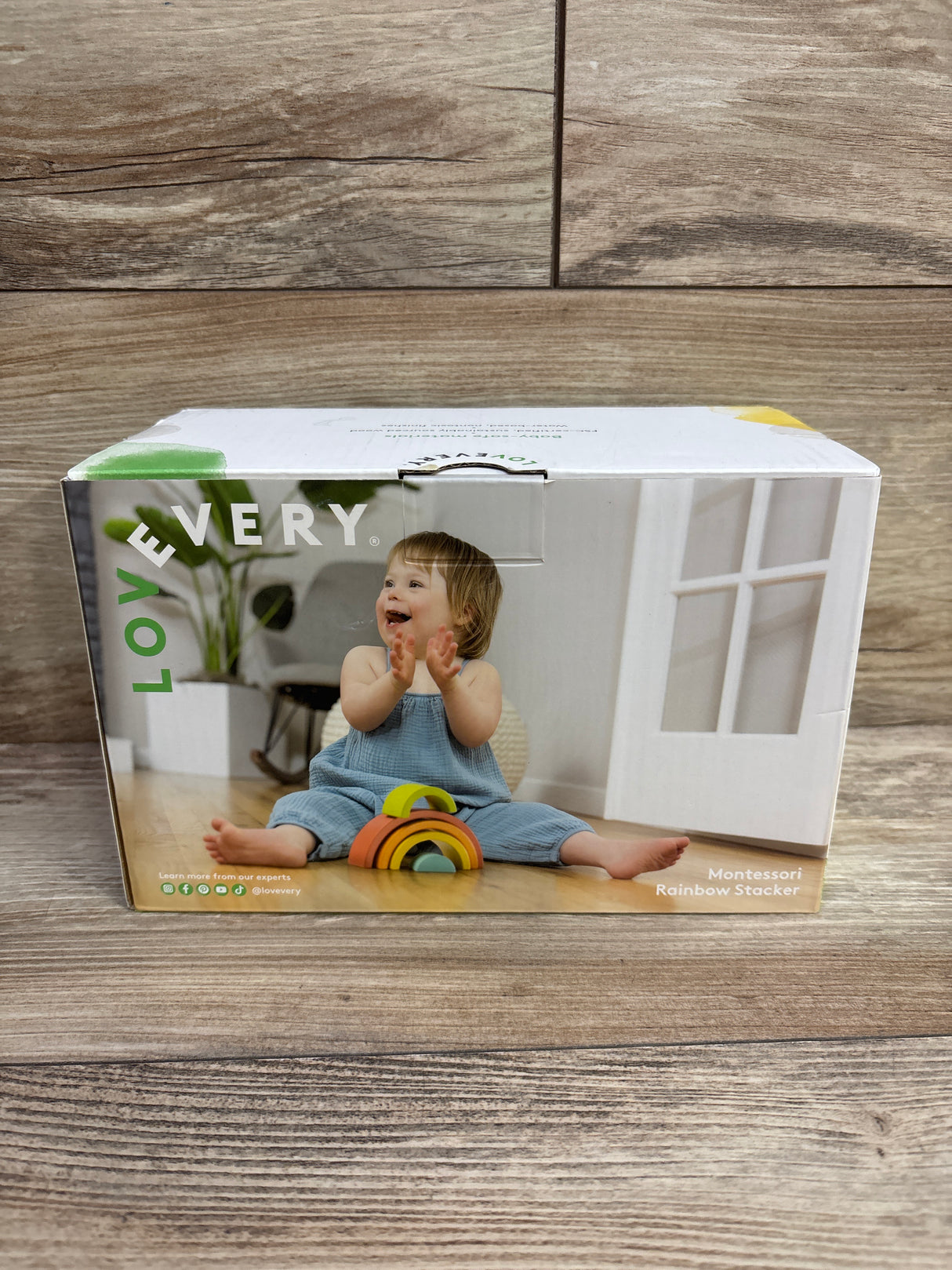 Lovevery Montessori Rainbow Stacker