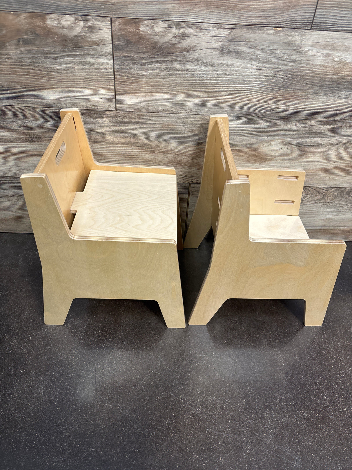 Sprouts Montessori Weaning Table and 2 Chairs, with Leg Extenders
