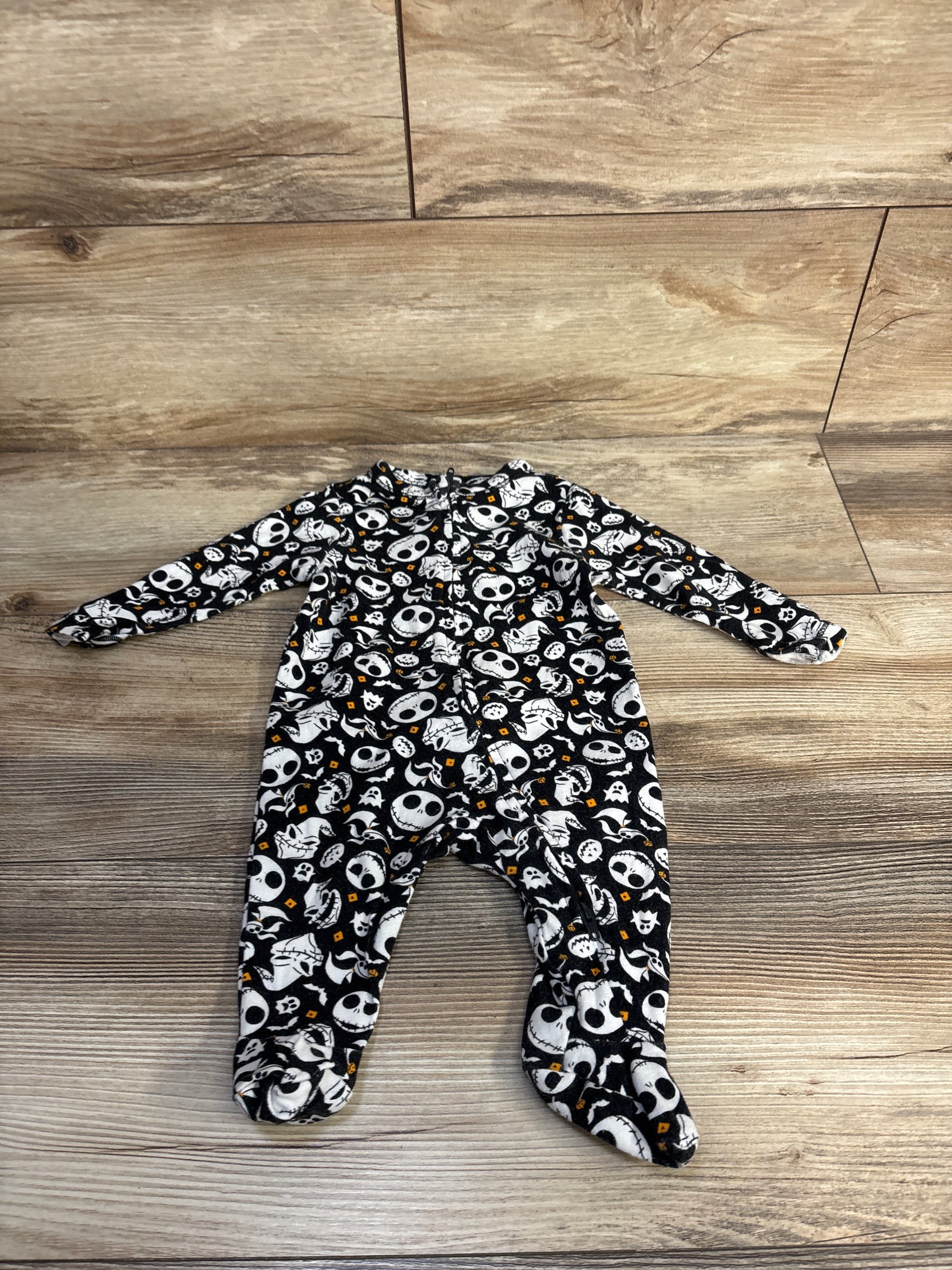 Old Navy x Disney The Nightmare Before Christmas Sleeper Black sz 0-3m