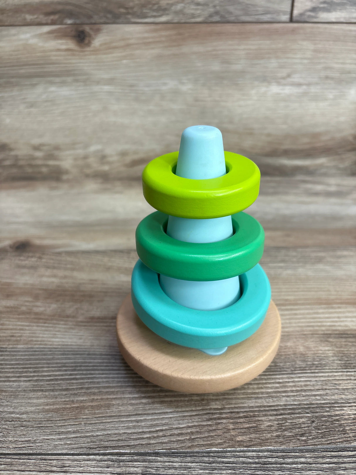 Lovevery Montessori Wobble Stacker