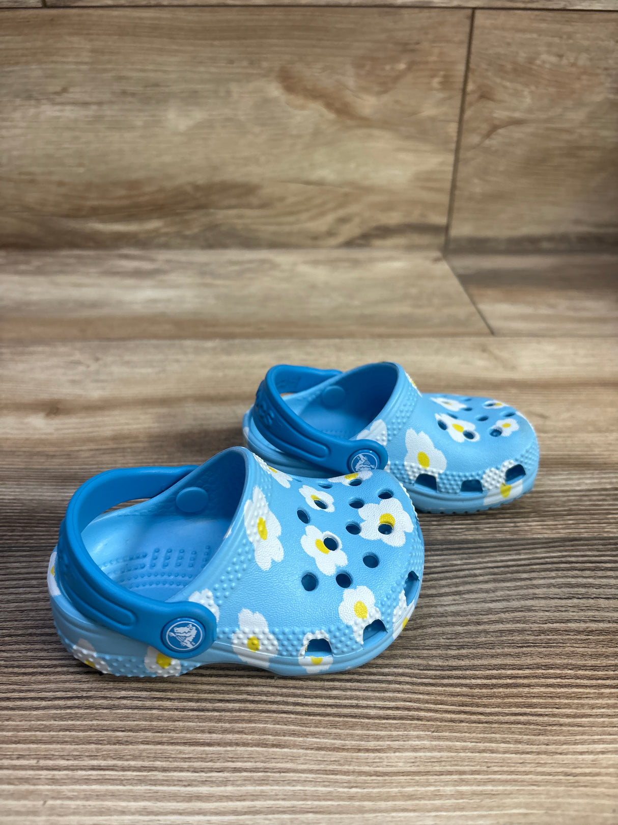 Crocs Classic Clogs Blue sz 2/3c