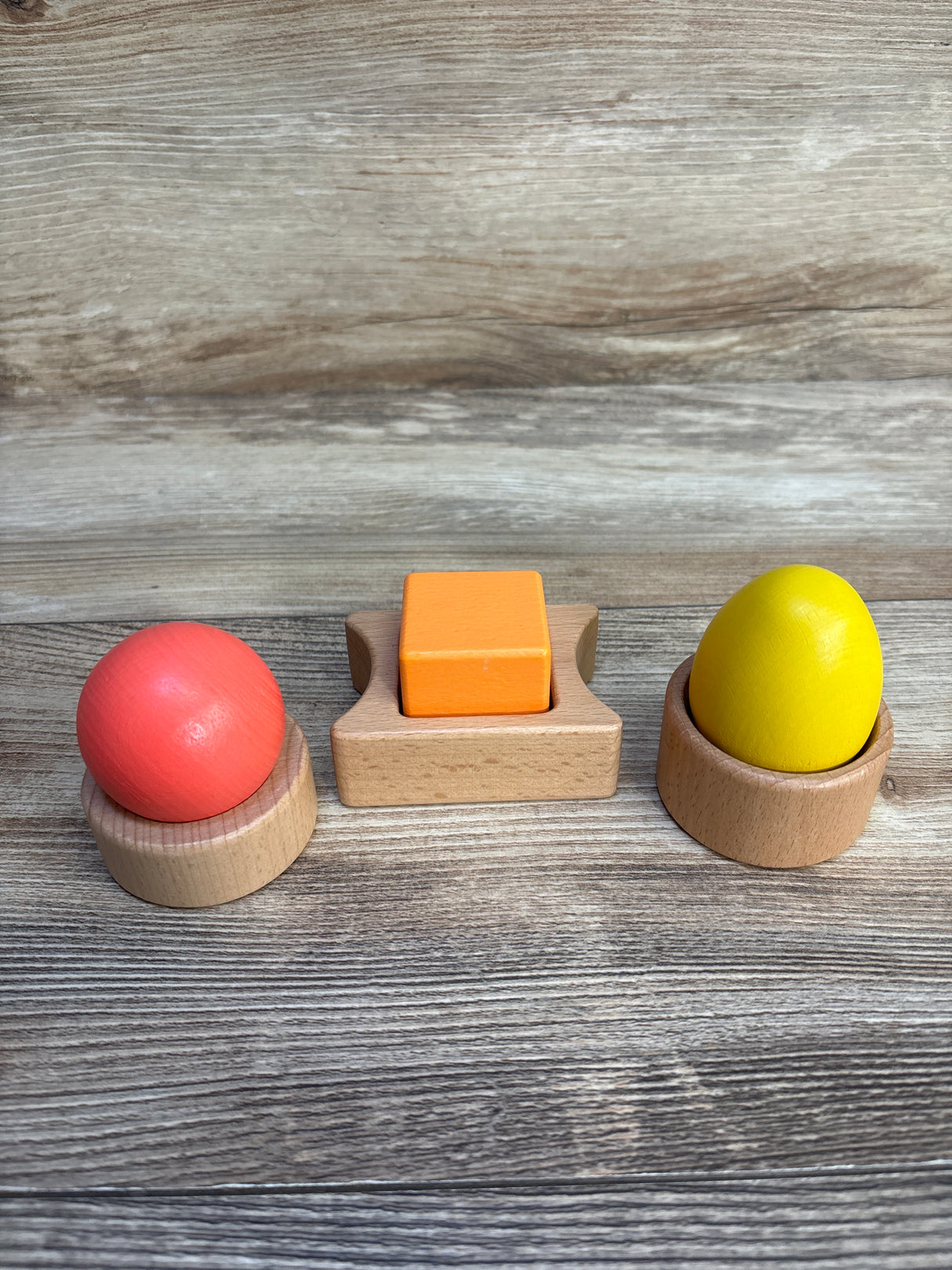 Lovevery Montessori Shapes 6pc