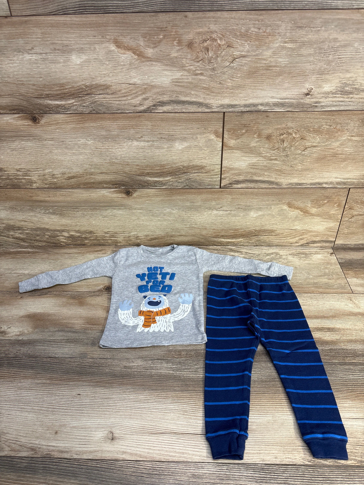 Just One You Not Yeti For Bed 2pc Pajama Set Grey sz 18m
