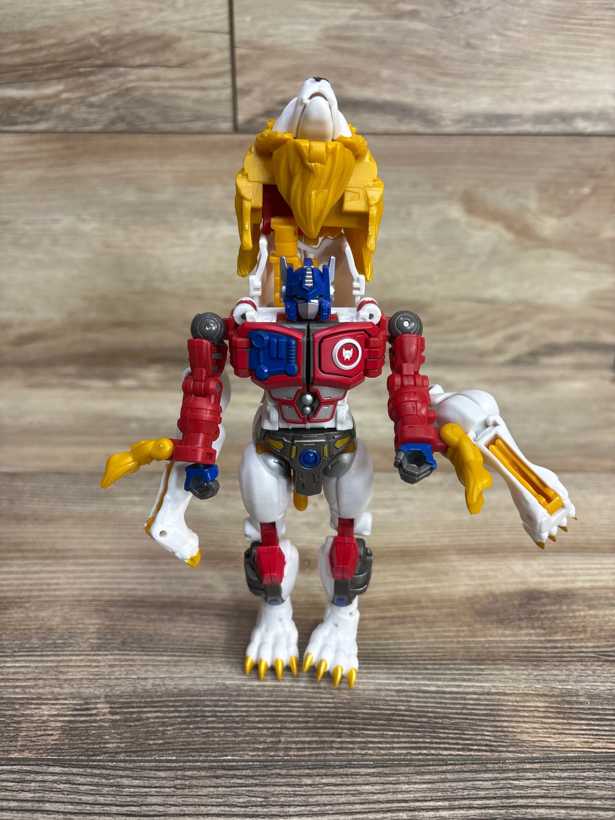 Transformers Legacy Evolution Voyager Maximal Leo Prime Action Figure