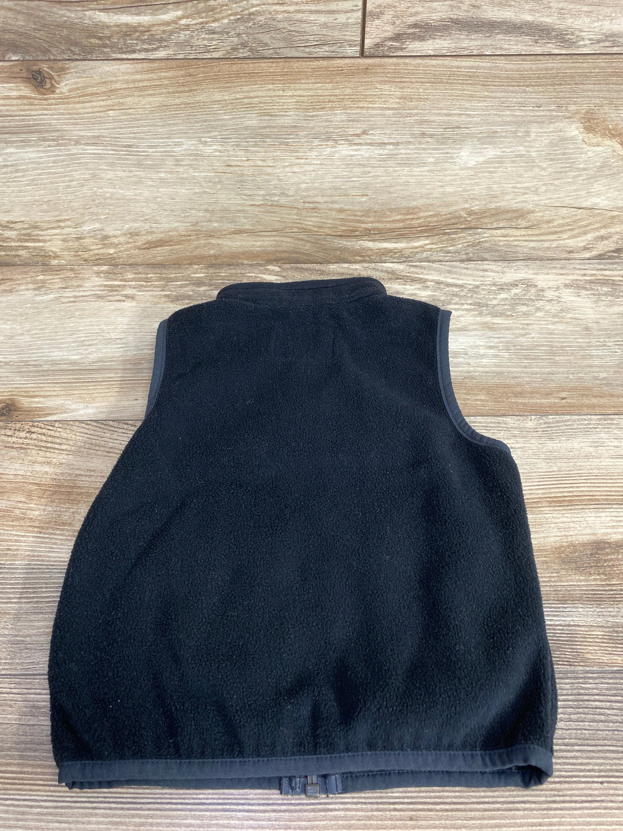 Amazon Essentials Sleeveless Fleece Black sz 2T