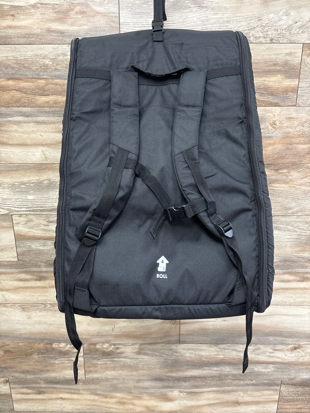 Doona Padded Travel Bag, Black